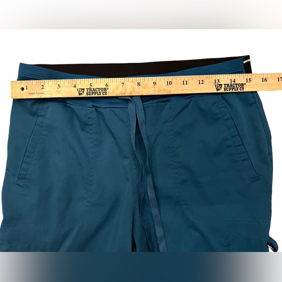 Grey’s Anatomy by Barco 3 Piece Scrub Bundle – Spandex Stretch – Size Small - Picture 6 of 14